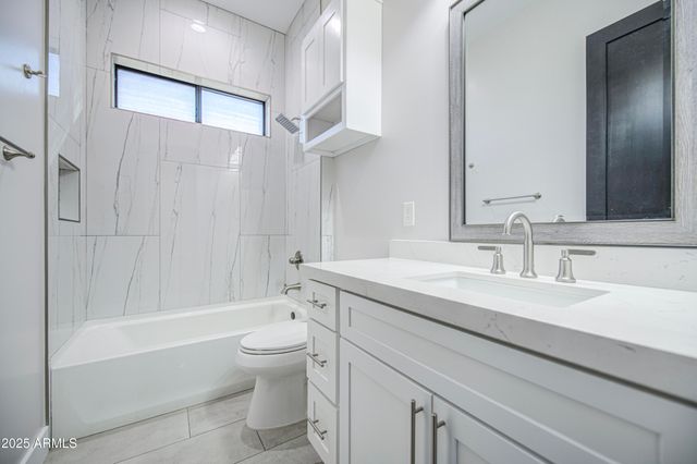 6107 N 175TH Avenue, Waddell, AZ 85355