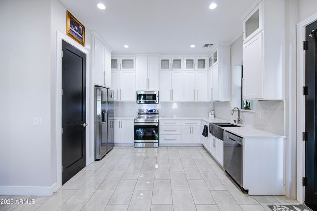 6107 N 175TH Avenue, Waddell, AZ 85355