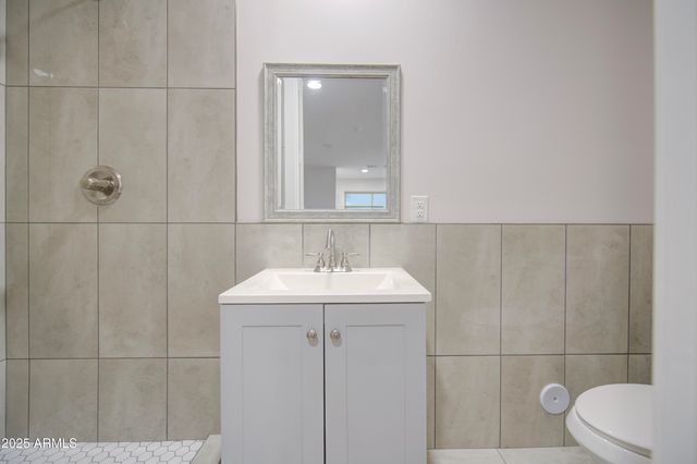 6107 N 175TH Avenue, Waddell, AZ 85355