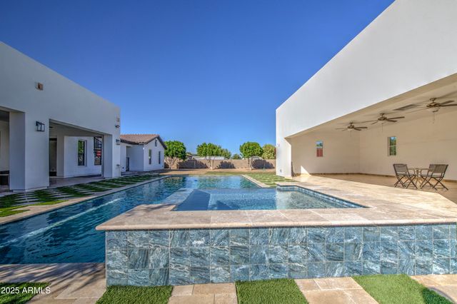 6107 N 175TH Avenue, Waddell, AZ 85355