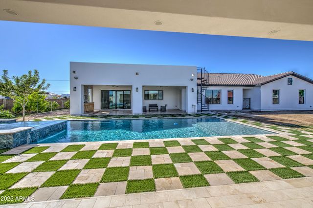 6107 N 175TH Avenue, Waddell, AZ 85355