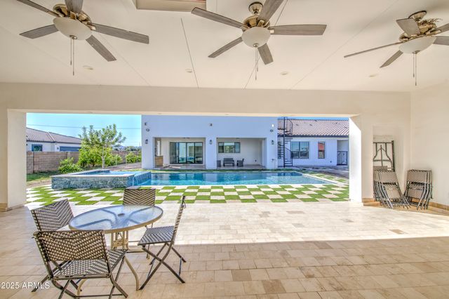 6107 N 175TH Avenue, Waddell, AZ 85355