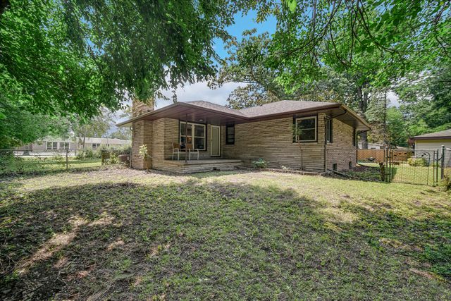 2375 Indian Boundary Road, Chesterton, IN 46304