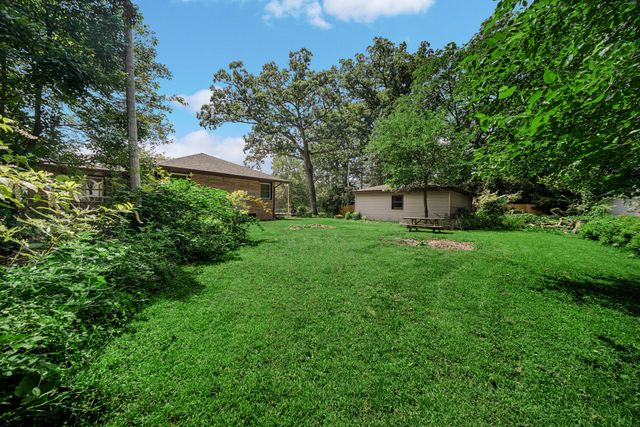 2375 Indian Boundary Road, Chesterton, IN 46304