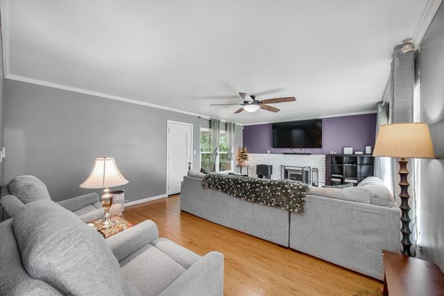 2375 Indian Boundary Road, Chesterton, IN 46304