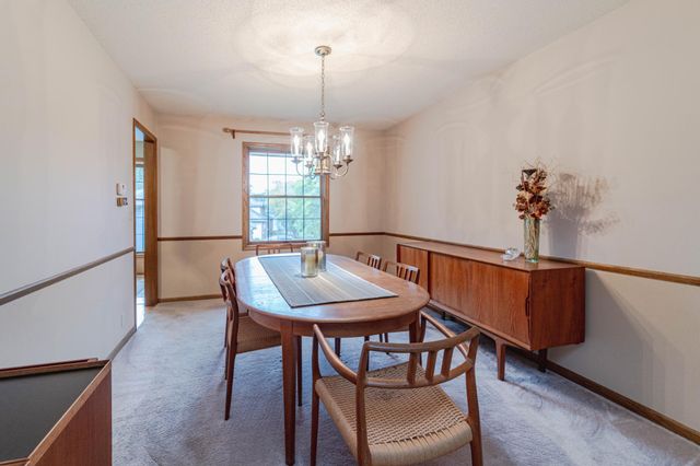 1138 Tiffany Point, Eagan, MN 55123