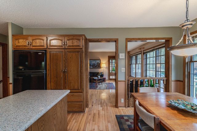 1138 Tiffany Point, Eagan, MN 55123