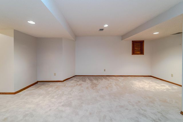 1138 Tiffany Point, Eagan, MN 55123