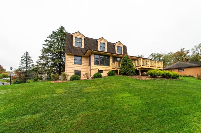 1138 Tiffany Point, Eagan, MN 55123