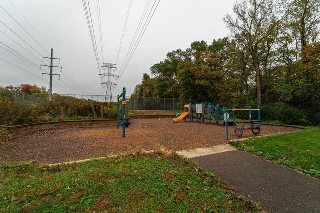 1138 Tiffany Point, Eagan, MN 55123