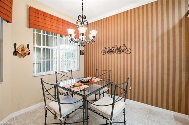 4834 Hampshire CT 303, Naples, FL 34112