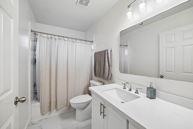 2709 Los Alamos Circle, Deer Park, TX 77536