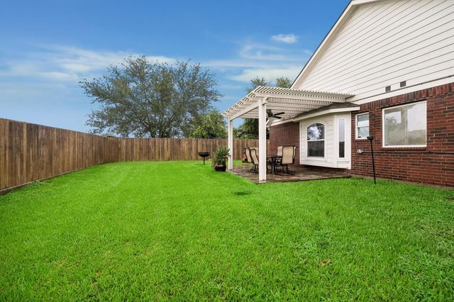 2709 Los Alamos Circle, Deer Park, TX 77536