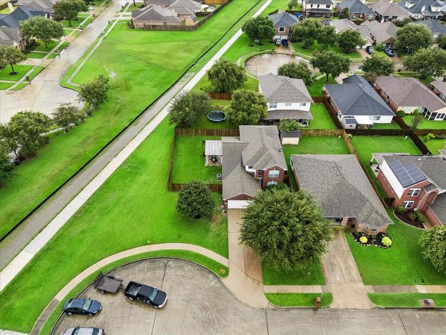 2709 Los Alamos Circle, Deer Park, TX 77536