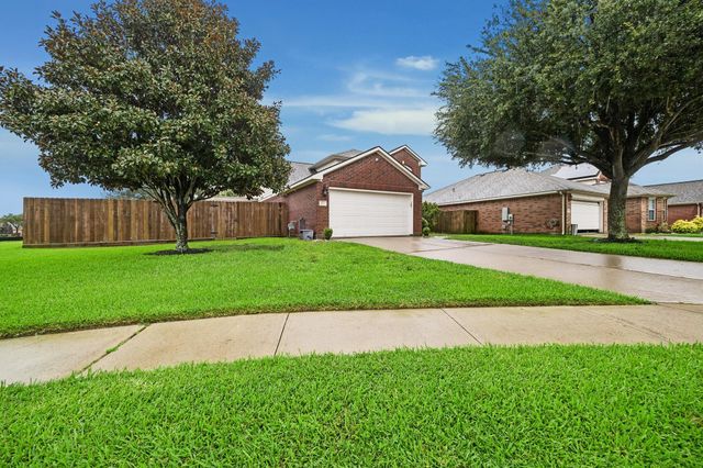 2709 Los Alamos Circle, Deer Park, TX 77536