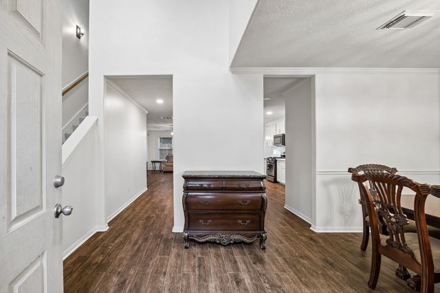 2709 Los Alamos Circle, Deer Park, TX 77536