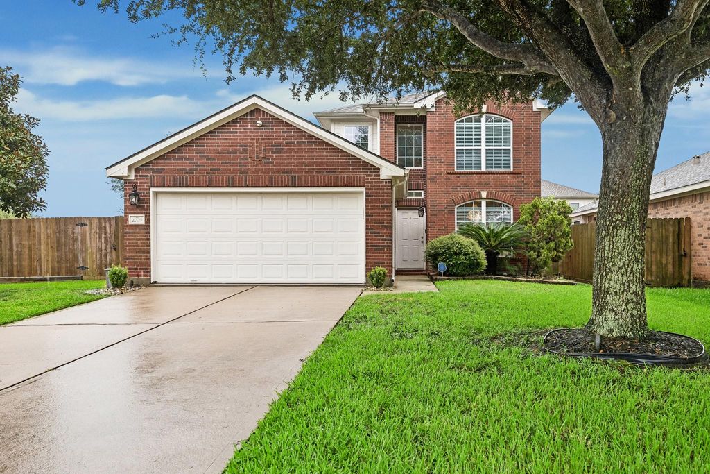 2709 Los Alamos Circle, Deer Park, TX 77536