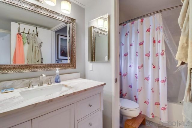 3960 Voltaire St, San Diego, CA 92107
