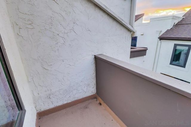 3960 Voltaire St, San Diego, CA 92107