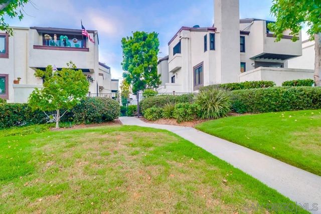 3960 Voltaire St, San Diego, CA 92107