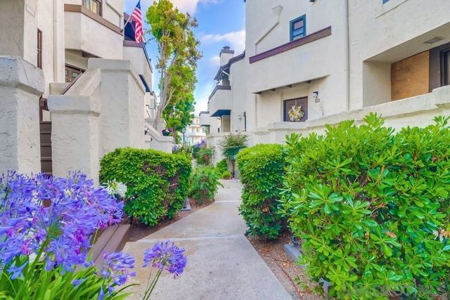 3960 Voltaire St, San Diego, CA 92107