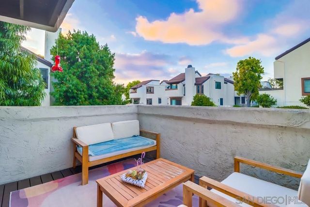 3960 Voltaire St, San Diego, CA 92107