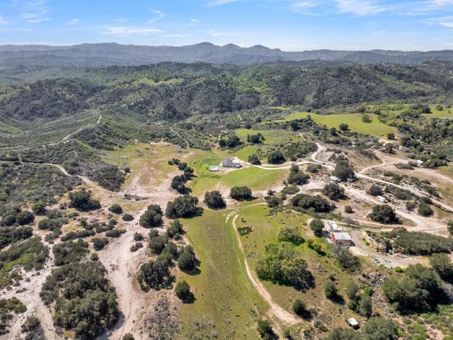 53330 Smith Road, Bradley, CA 93426