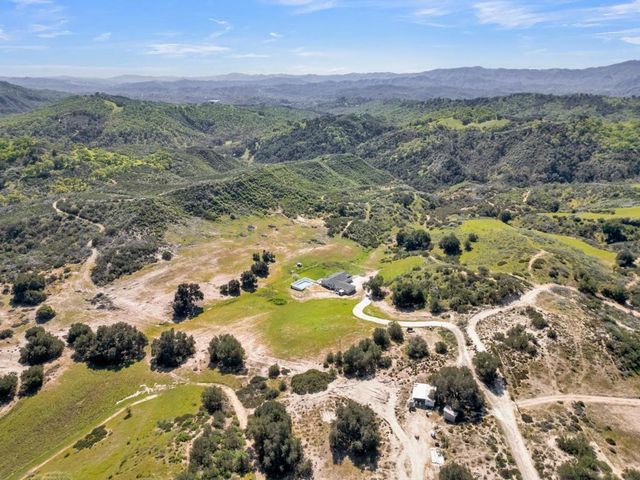 53330 Smith Road, Bradley, CA 93426