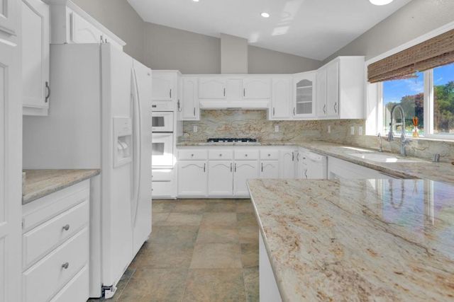 53330 Smith Road, Bradley, CA 93426