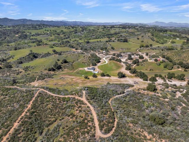 53330 Smith Road, Bradley, CA 93426