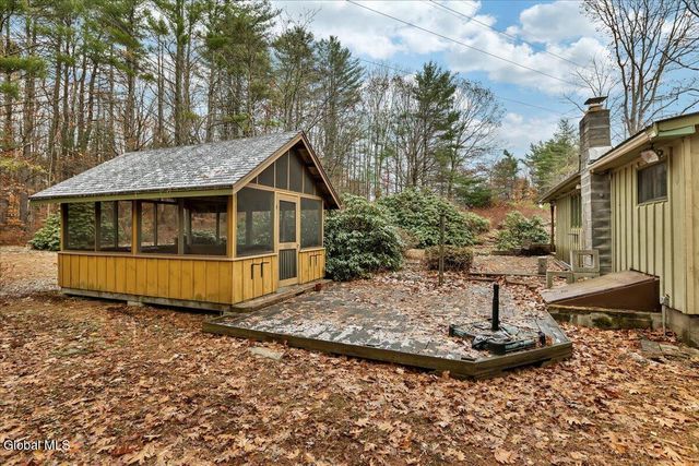 2212 Call Street, Lake Luzerne, NY 12846