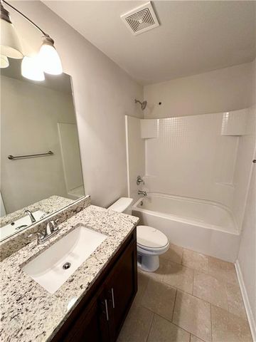 5650 Warmstone Lane, Suwanee, GA 30024