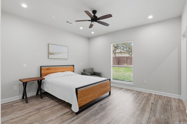 1287 Rotherman, Canyon Lake, TX 78133