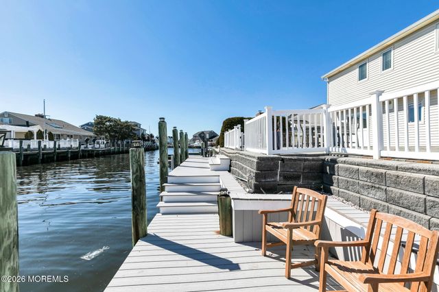 327 Tide Pond Road, Mantoloking, NJ 08738