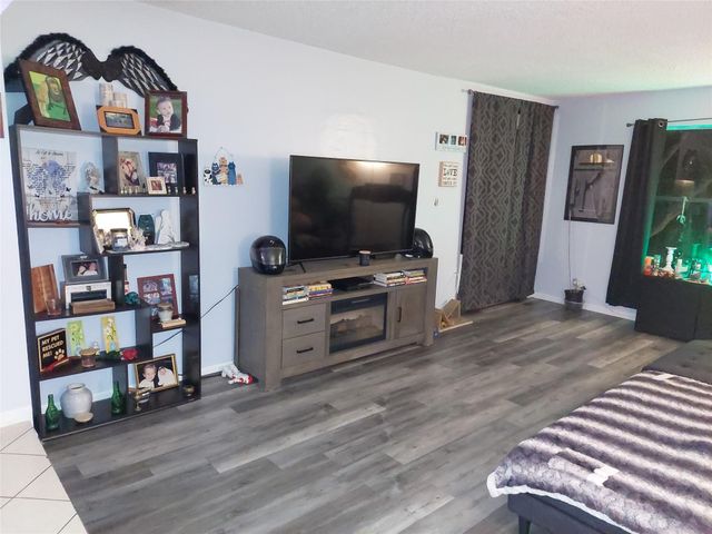 3760 Inverrary Drive 3L, Lauderhill, FL 33319