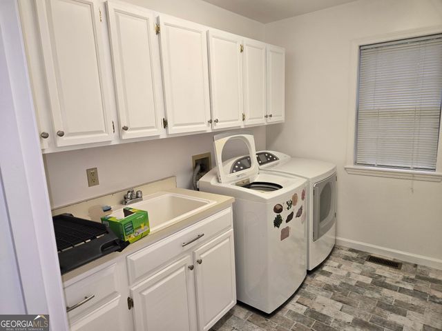 1785 Hood Road, Dacula, GA 30019
