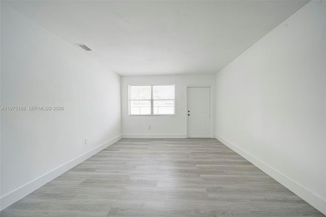 6733 NW 2nd Ct 0, Miami, FL 33150