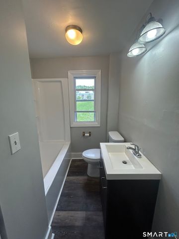 521 Rubber Avenue, Naugatuck, CT 06770
