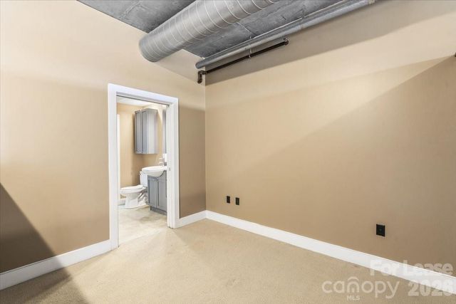 505 E 6th Street 814, Charlotte, NC 28202