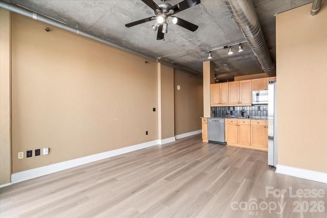 505 E 6th Street 814, Charlotte, NC 28202