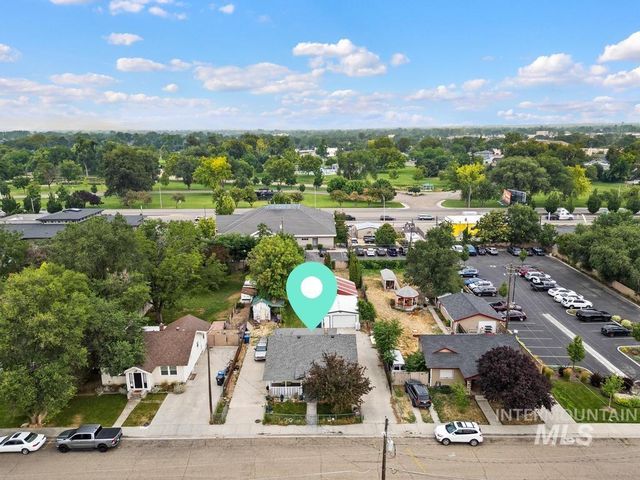 1107 Rosenlof Ave, Nampa, ID 83687