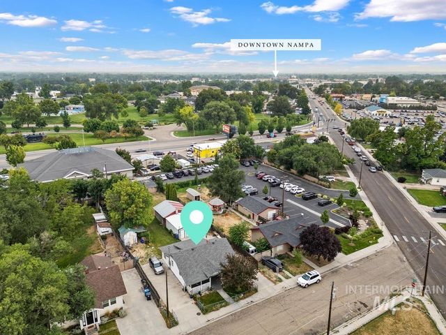 1107 Rosenlof Ave, Nampa, ID 83687