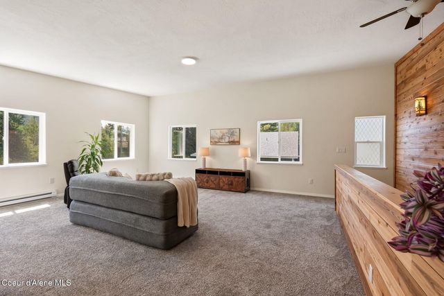 925 Lower Pack River Rd, Sandpoint, ID 83864