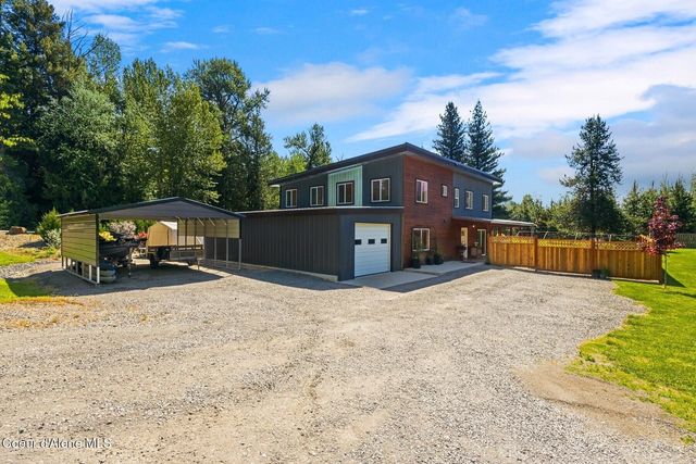 925 Lower Pack River Rd, Sandpoint, ID 83864