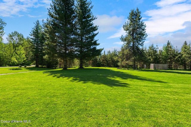 925 Lower Pack River Rd, Sandpoint, ID 83864