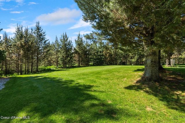 925 Lower Pack River Rd, Sandpoint, ID 83864