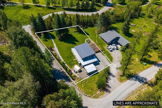 925 Lower Pack River Rd, Sandpoint, ID 83864