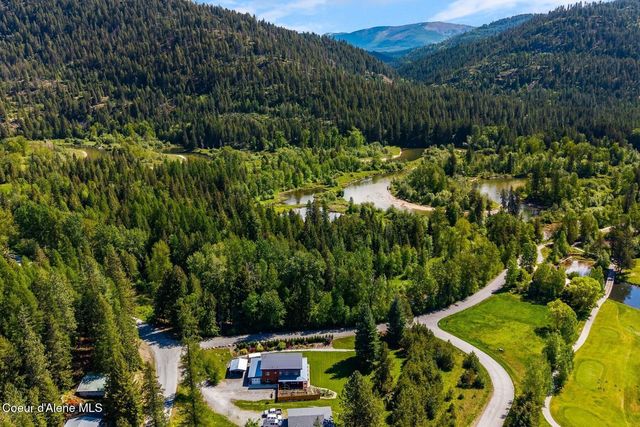 925 Lower Pack River Rd, Sandpoint, ID 83864