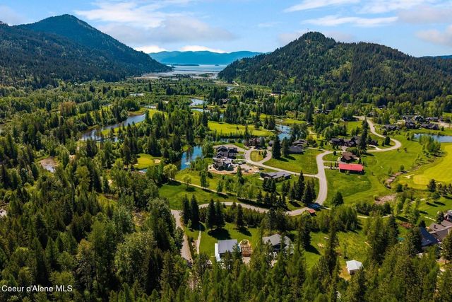 925 Lower Pack River Rd, Sandpoint, ID 83864