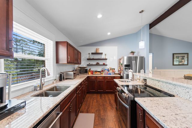 505 Country Club Dr., Conway, SC 29526